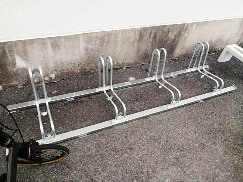 施工事例：名張市オキツモ株式会社様自転車ラック設置工事のアイキャッチ画像