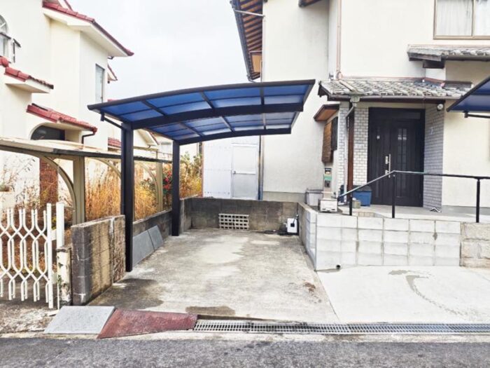 駐車場拡張とカーポート取替えで使いやすい外構に一新