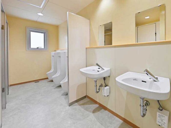 小学校体育館の大規模改修施工事例