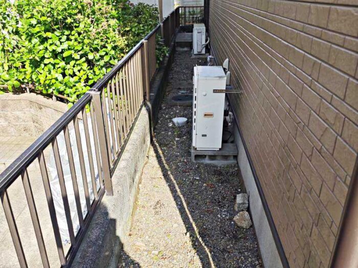 雑草対策と排水改善を兼ねた庭リフォーム施工事例