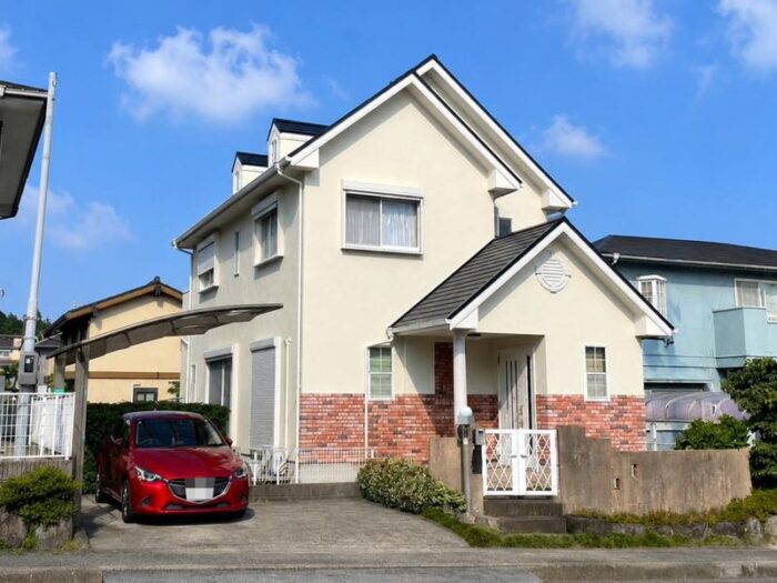 R08_35_03 劣化した外壁・屋根を美しく再生