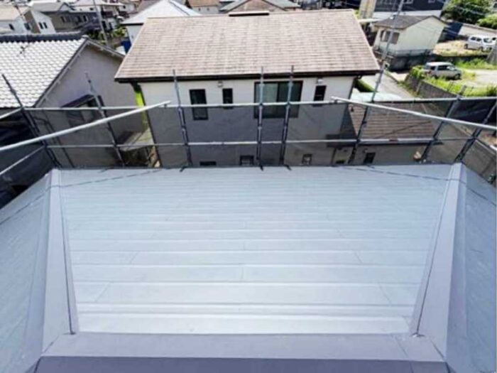 R08_36_08 ケイミュー「リコロニー」を使用した屋根工事